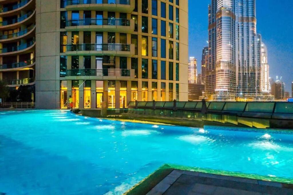 First Class 3Br With Full Burj Khalifa And Fountain View Dubái Exterior foto